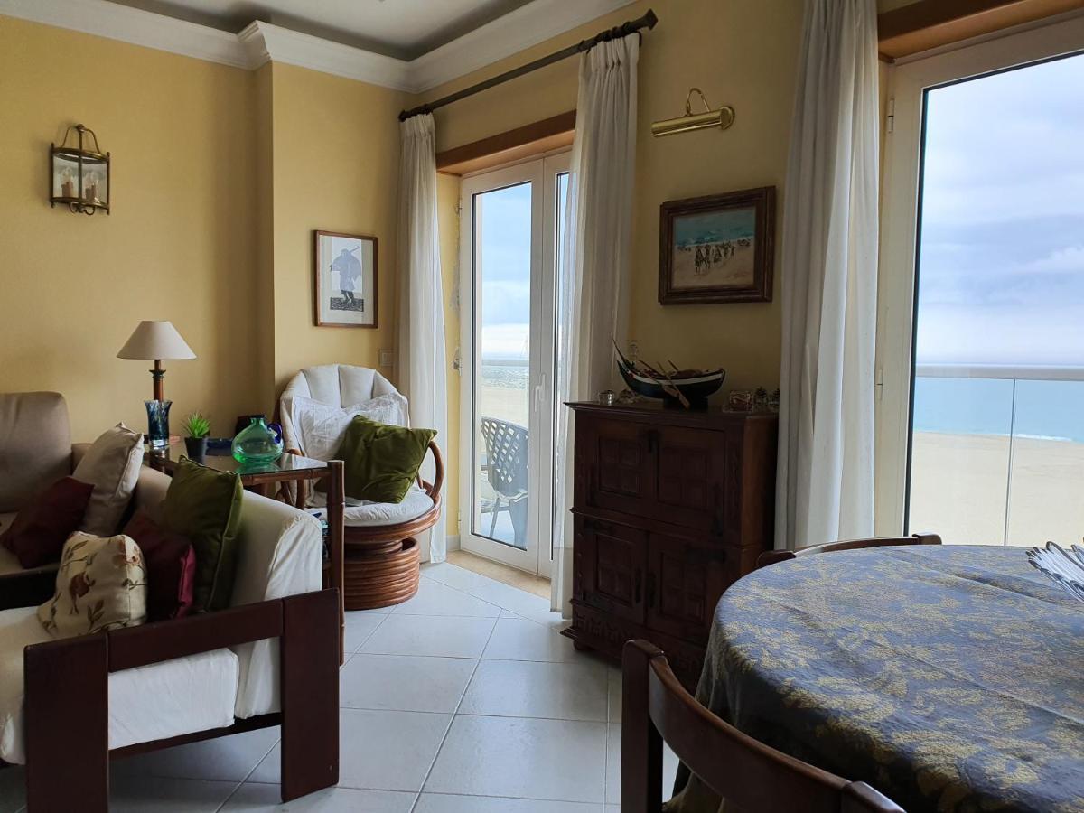 Nazare Apartamento Em Frente Ao Mar Экстерьер фото