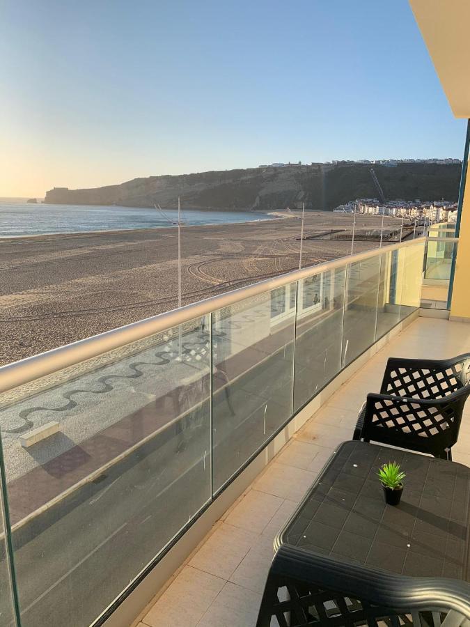 Nazare Apartamento Em Frente Ao Mar Экстерьер фото